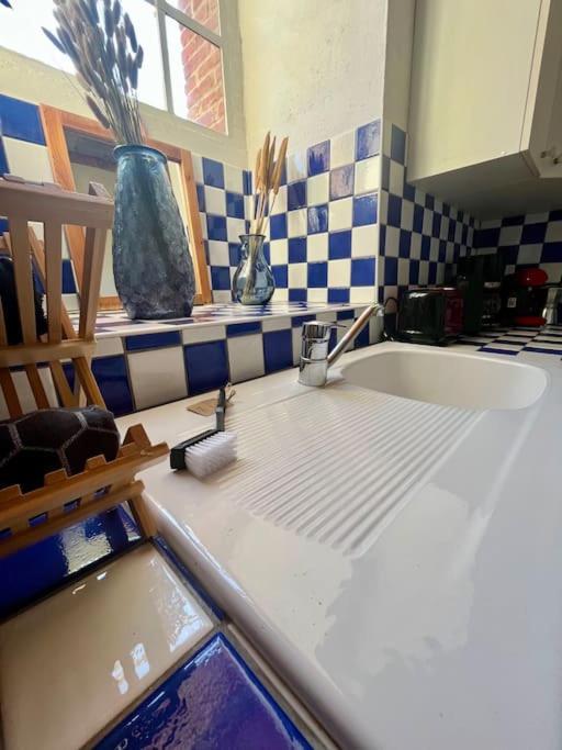 Апартаменти Cozy Flat In Castle Near Fontainebleau - 10 Min Fleury-en-Biere Екстер'єр фото